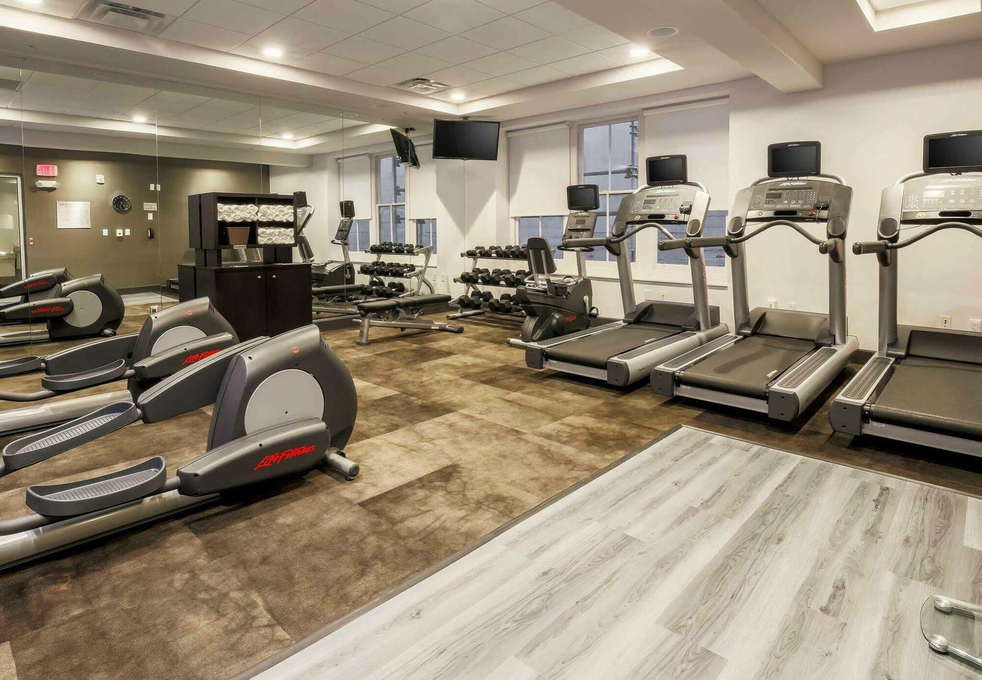 Courtyard By Marriott Union Square 3*